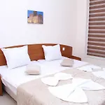 Capuccino Guest - Free Parking And Wi-fi *