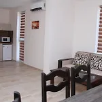 Capuccino Guest - Free Parking And Wi-fi