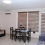 Capuccino Guest - Free Parking And Wi-fi Apartamento