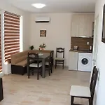 Capuccino Guest - Free Parking And Wi-fi * Sunny Beach