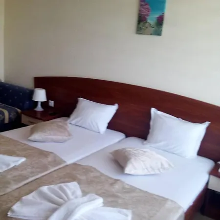 Capuccino Guest - Free Parking And Wi-fi Apartman