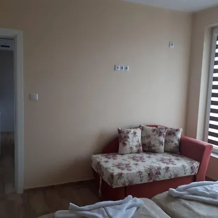 Capuccino Guest - Free Parking And Wi-fi Apartman *