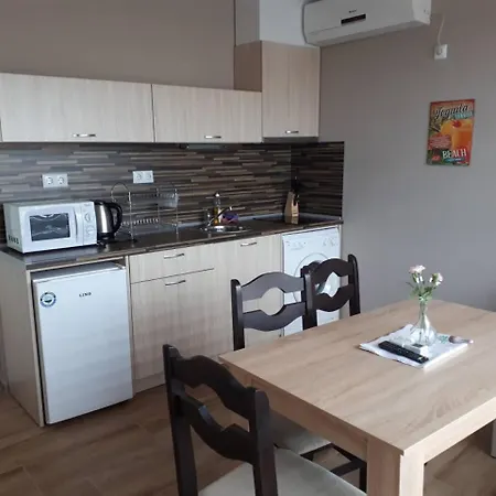 Capuccino Guest - Free Parking And Wi-fi *