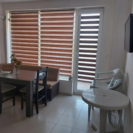 Capuccino Guest - Free Parking And Wi-fi Apartment Sunny Beach