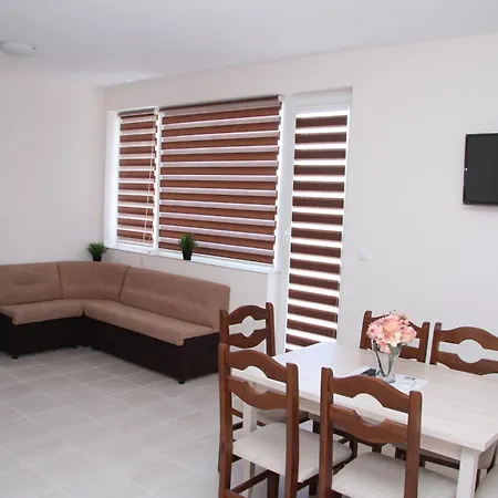 Capuccino Guest - Free Parking And Wi-fi Apartamento *