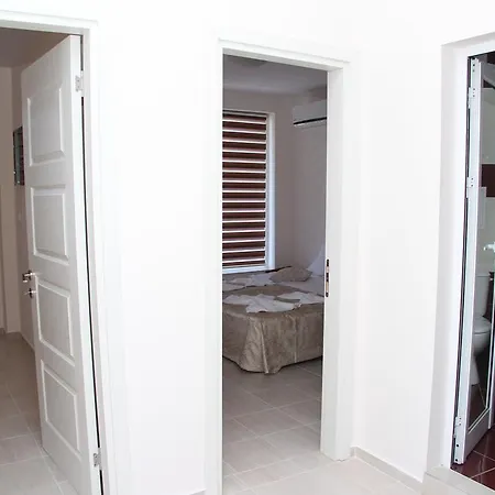 Capuccino Guest - Free Parking And Wi-fi * Sunny Beach