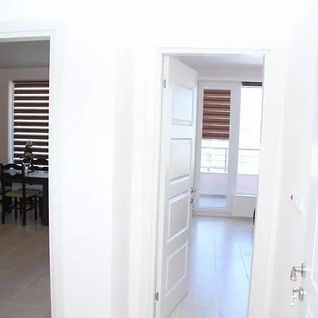 Apartamento Capuccino Guest - Free Parking And Wi-fi Sunny Beach