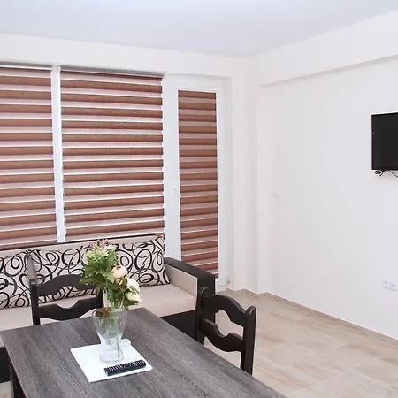 Capuccino Guest - Free Parking And Wi-fi Sunny Beach