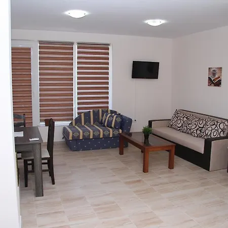 Apartment Capuccino Guest - Free Parking And Wi-fi Sunny Beach