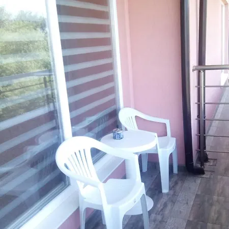Capuccino Guest - Free Parking And Wi-fi Apartamento *