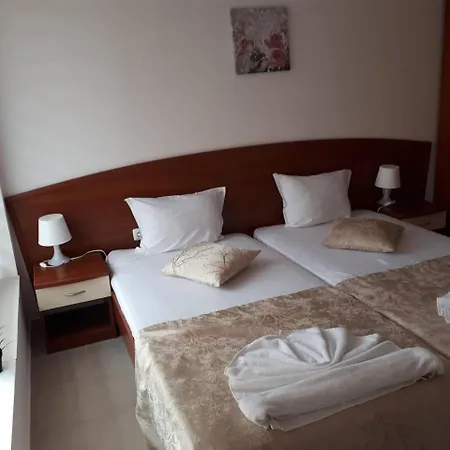 Capuccino Guest - Free Parking And Wi-fi *