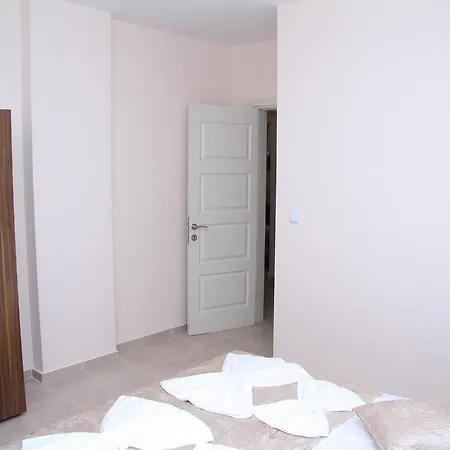 Capuccino Guest - Free Parking And Wi-fi 아파트 *