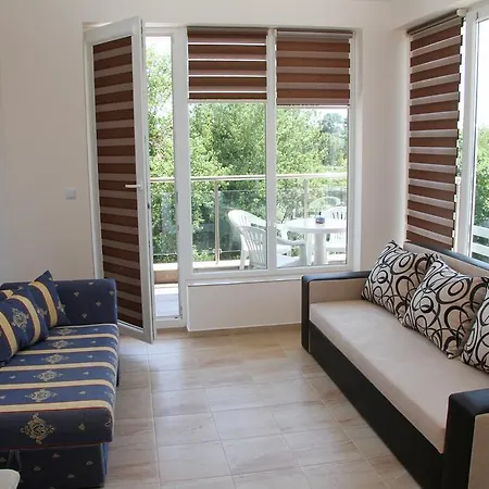 Capuccino Guest - Free Parking And Wi-fi 써니비치