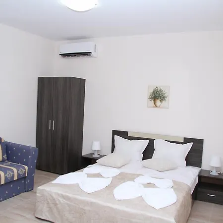 Capuccino Guest - Free Parking And Wi-fi 써니비치