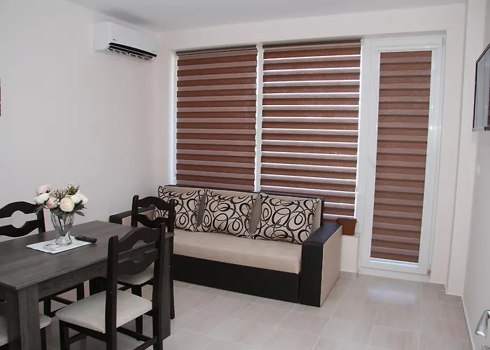 Capuccino Guest - Free Parking And Wi-fi Apartman Napospart