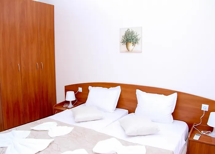 Apartman Capuccino Guest - Free Parking And Wi-fi