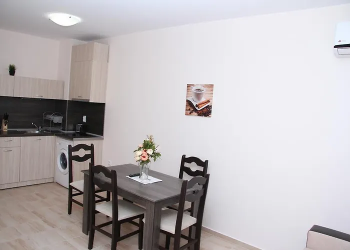 Capuccino Guest - Free Parking And Wi-fi Apartman *